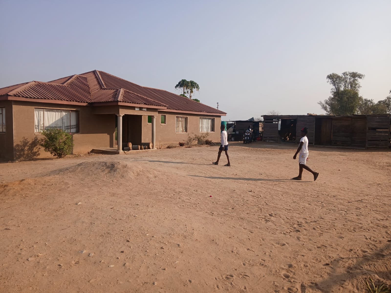 NOMAGOM DROP-IN CENTER Children