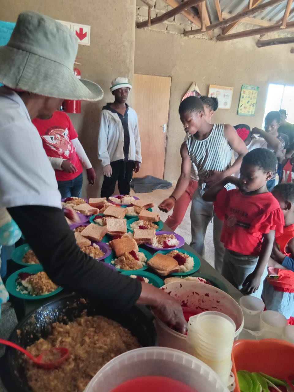 NOMAGOM DROP-IN CENTER Sekgapa culture day performance